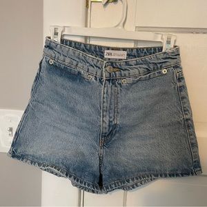 Zara Jean Shorts High Waisted - Size 2